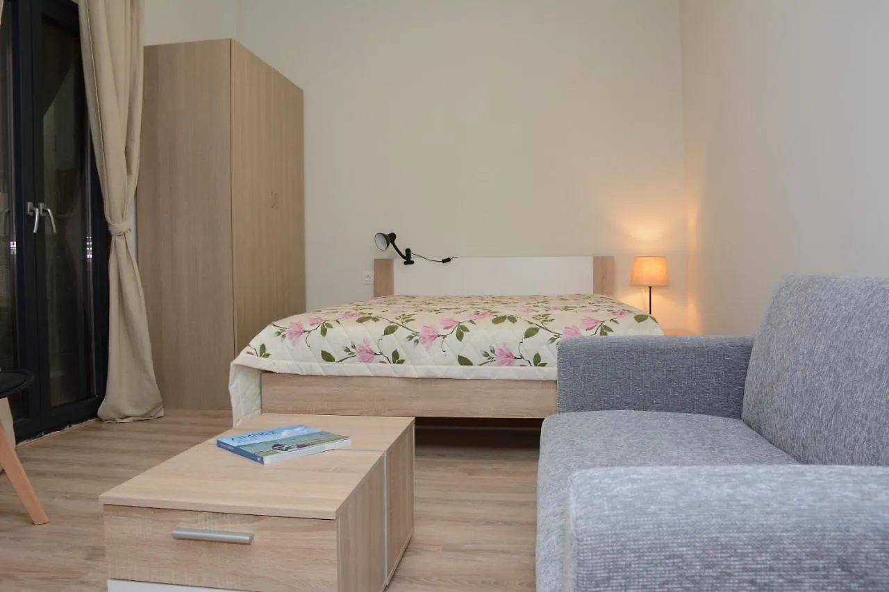 Happy Haris Place Soluň Apartmán